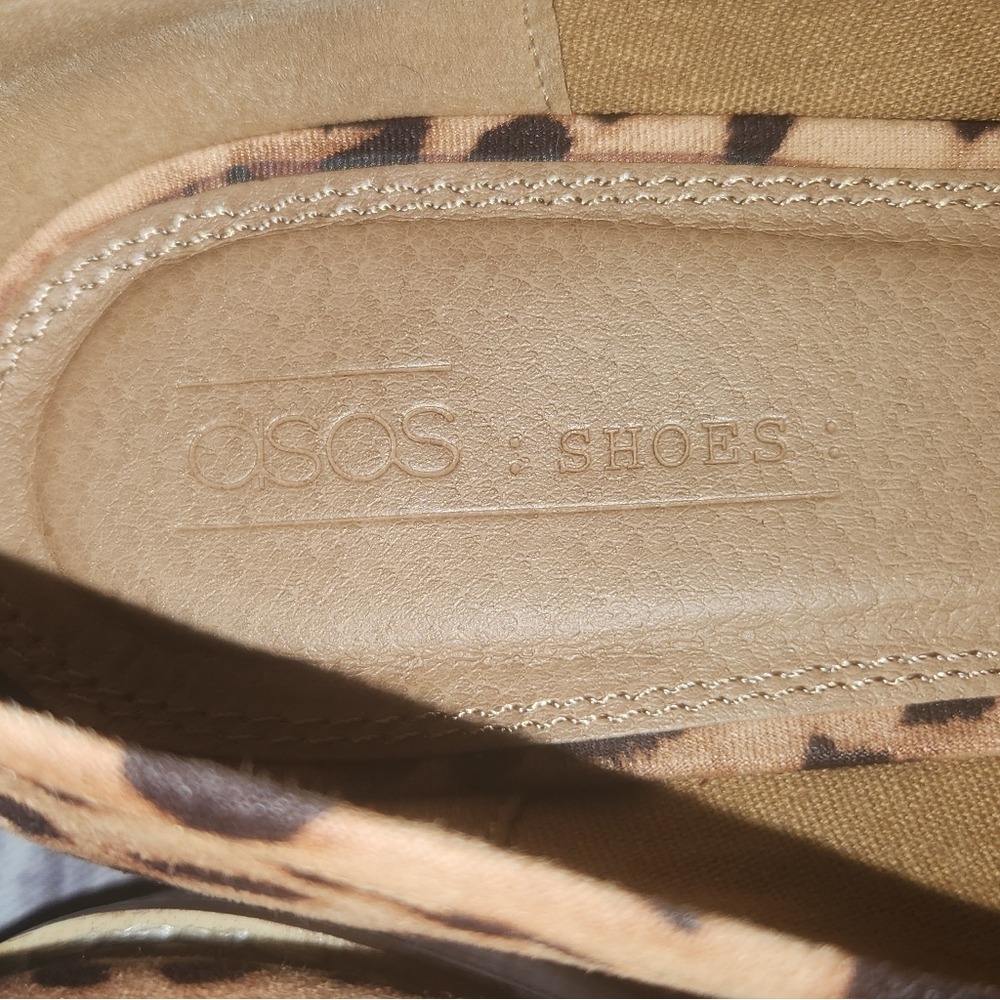 ASOS Leopard Print Flats - Picture 5 of 16